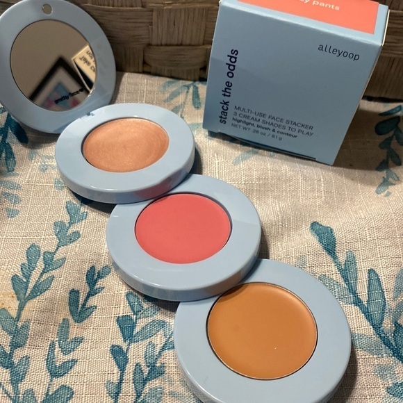 Alleyoop stack the odds-sassy pants cream blush, bronzer and highlighter - Picture 1 of 2